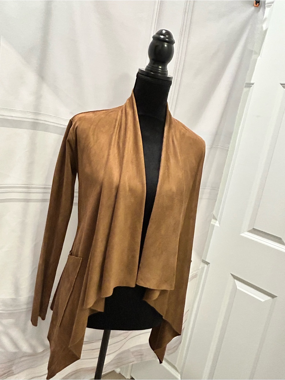 Kendall & Kylie Faux Suede Chestnut Draped Open Front Light Jacket Small EUC!